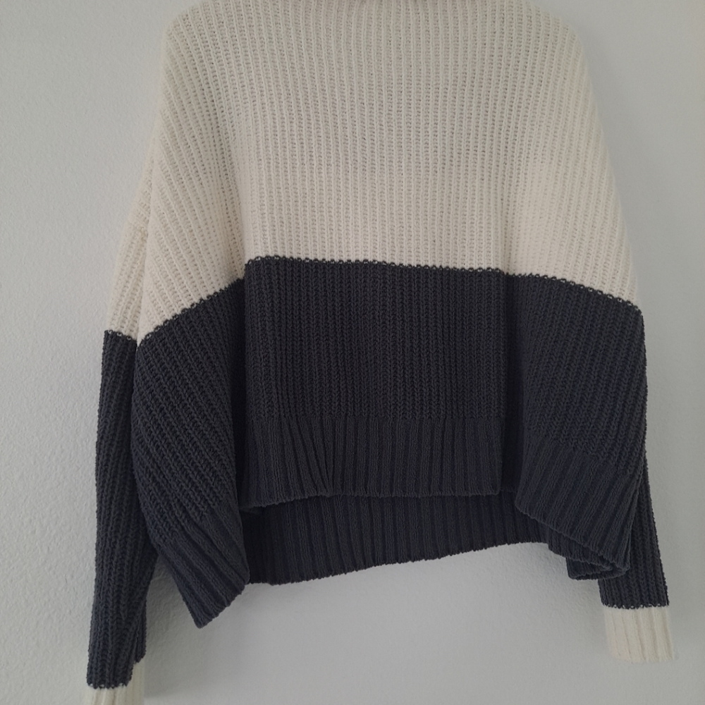 Jolt Sweater - Picture 7 of 7